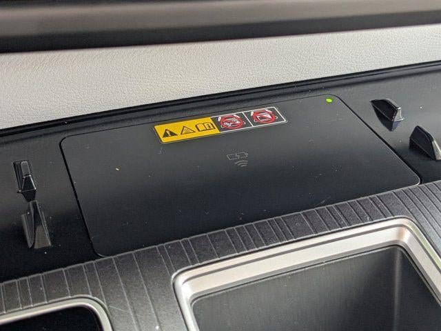 2025 Toyota Sienna XLE 8 Passenger