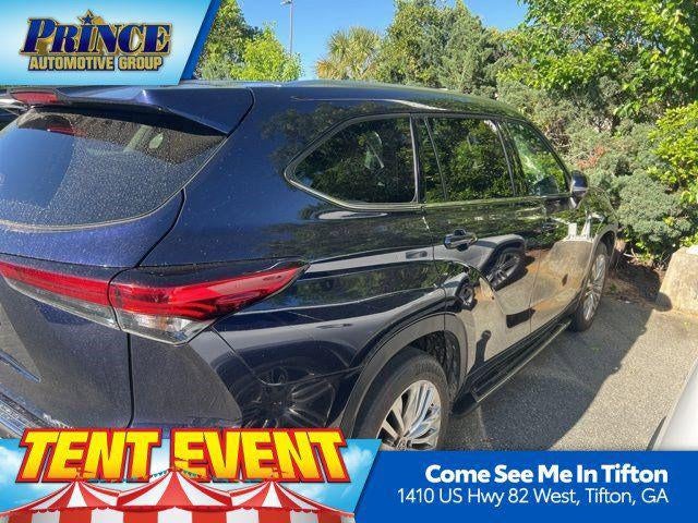 2023 Toyota Highlander Platinum