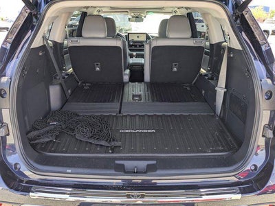 2023 Toyota Highlander Platinum