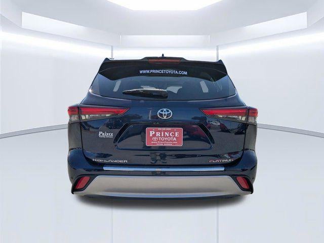 2023 Toyota Highlander Platinum