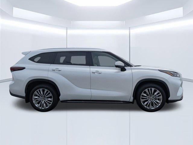 2024 Toyota Highlander Platinum