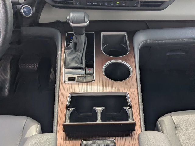 2024 Toyota Sienna XLE 8 Passenger