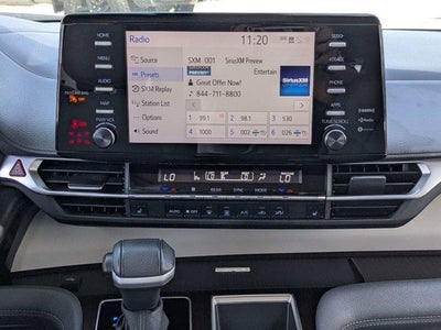 2024 Toyota Sienna XLE 8 Passenger