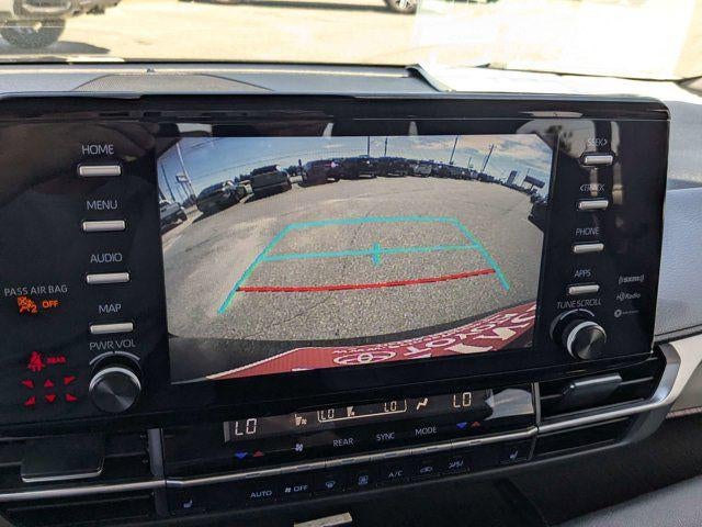 2024 Toyota Sienna XLE 8 Passenger