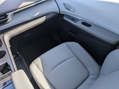 2025 Toyota Sienna XLE