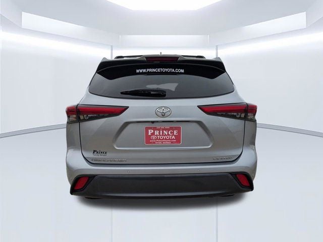 2022 Toyota Highlander Limited