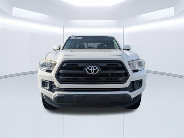 2017 Toyota Tacoma SR