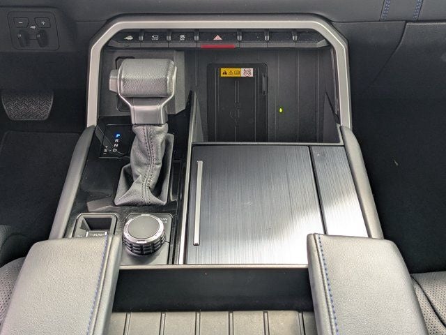 2024 Toyota Sequoia Platinum