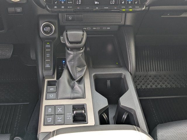2025 Toyota Land Cruiser PREMIUM PREMIUM