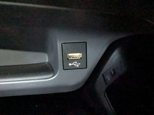 2022 Toyota C-HR XLE